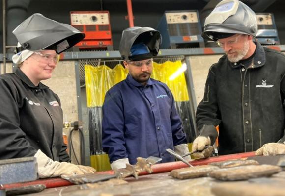 welders talking