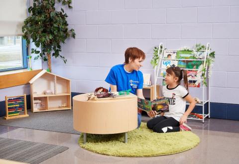 ece student reads to child